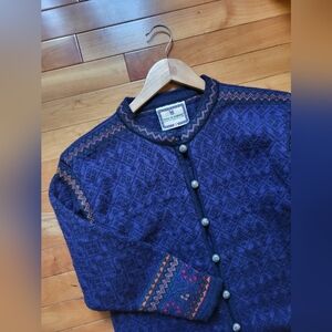 Rare Dale of Norway vintage sweater